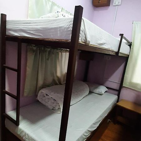Margik Backpackers Hostel Pokhara Eksteriør bilde