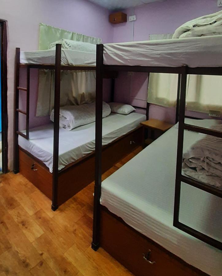 Margik Backpackers Hostel Pokhara Eksteriør bilde