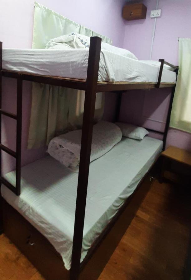 Margik Backpackers Hostel Pokhara Eksteriør bilde