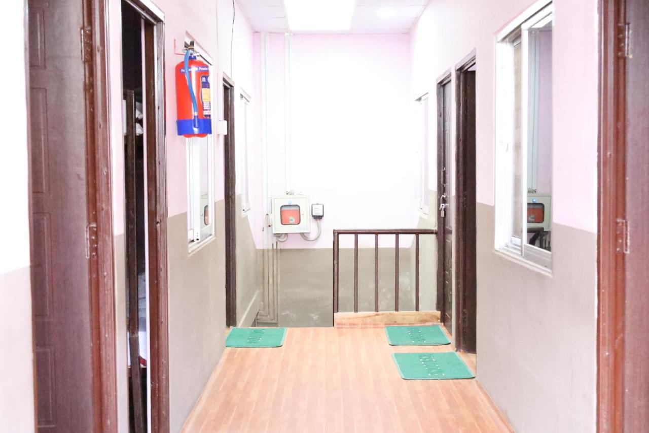 Margik Backpackers Hostel Pokhara Eksteriør bilde