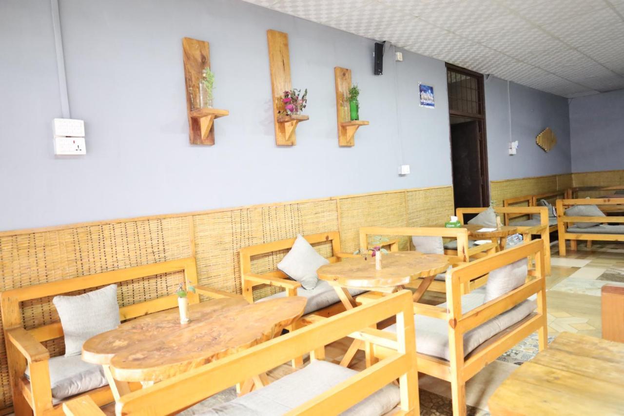 Margik Backpackers Hostel Pokhara Eksteriør bilde